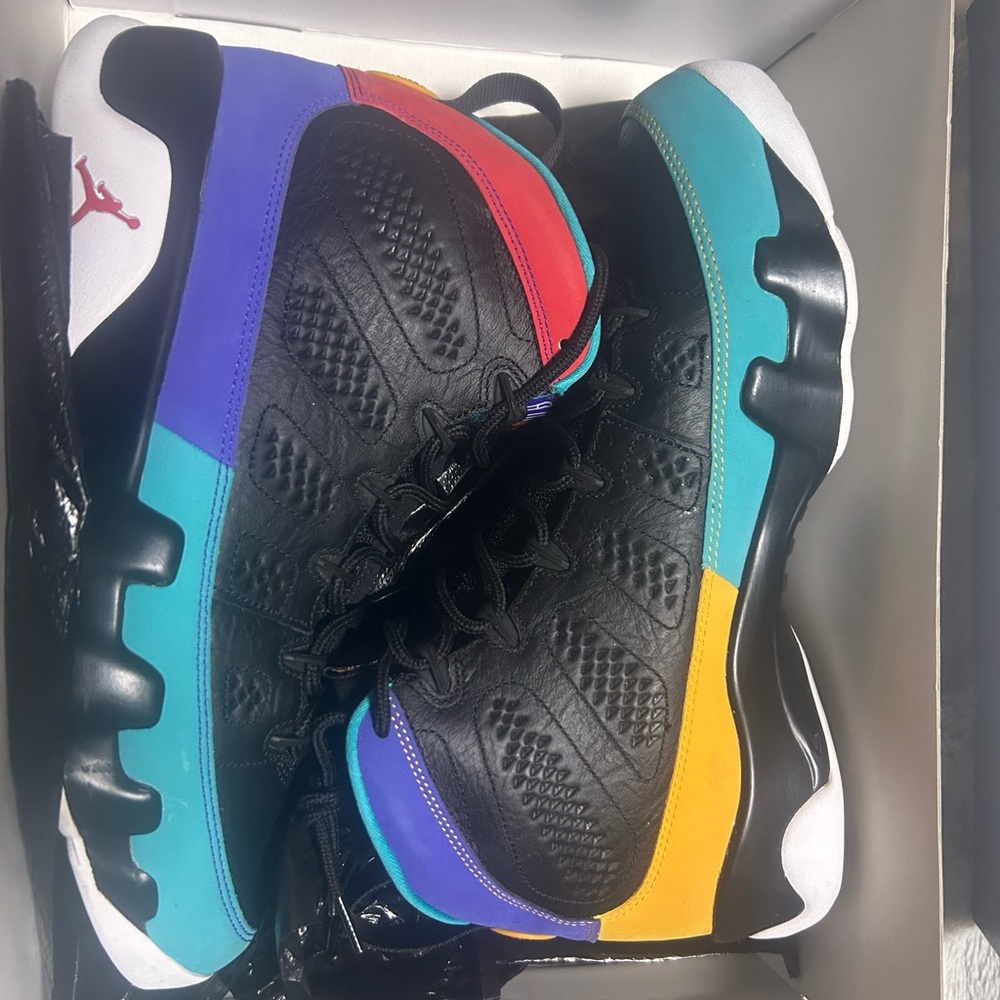 Jordan Black and Blue Athletic Shoes Dynamic Design